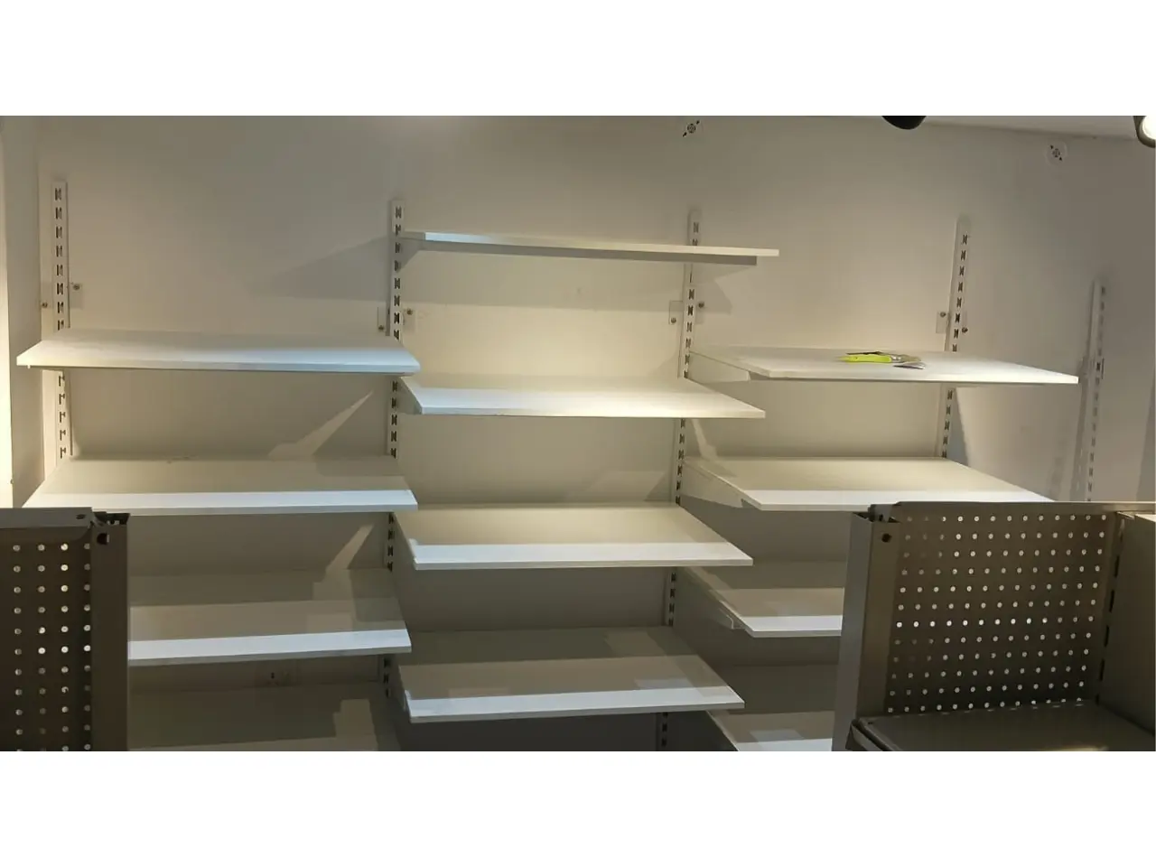 788456749_Toys Rack Installation Lucknow4.webp